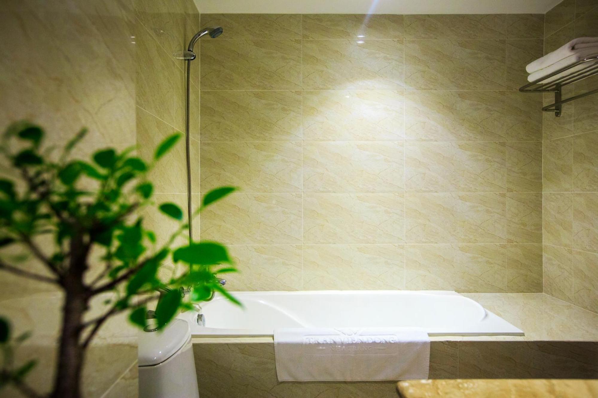 Tran Vien Dong Hotel Nha Trang Extérieur photo