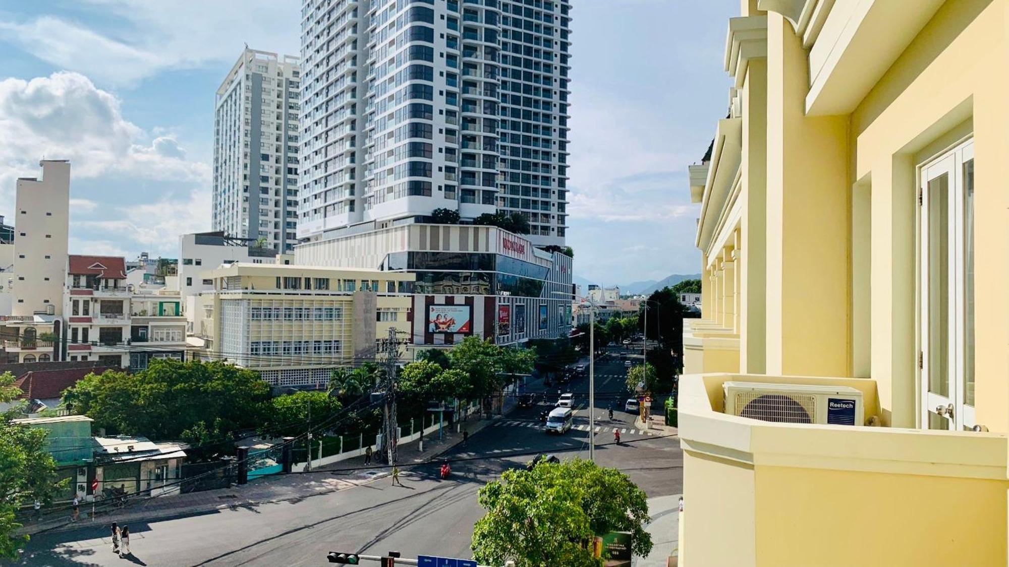 Tran Vien Dong Hotel Nha Trang Extérieur photo